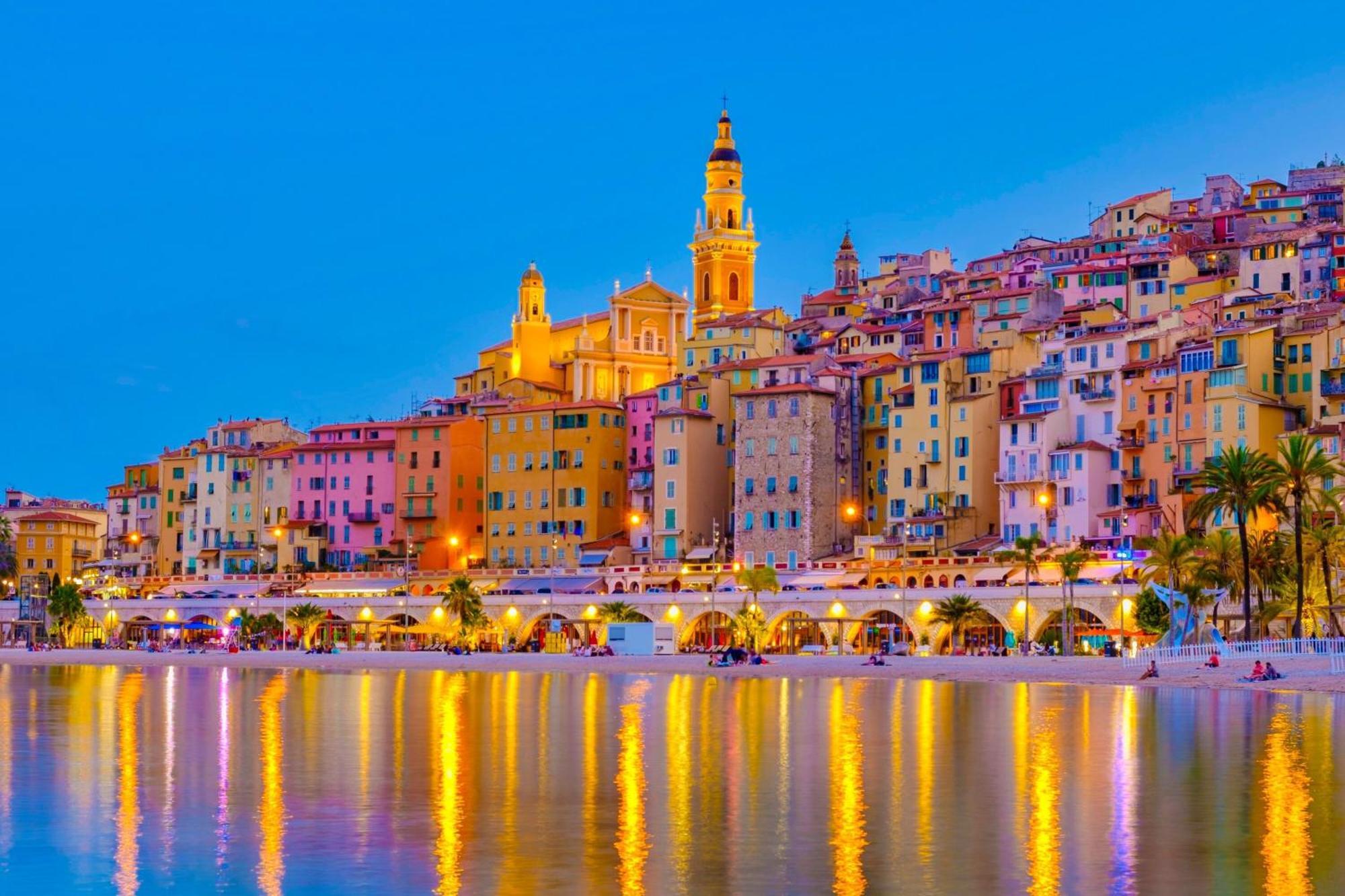 Victoria Bergamote Attic - Happy Rentals Menton Buitenkant foto
