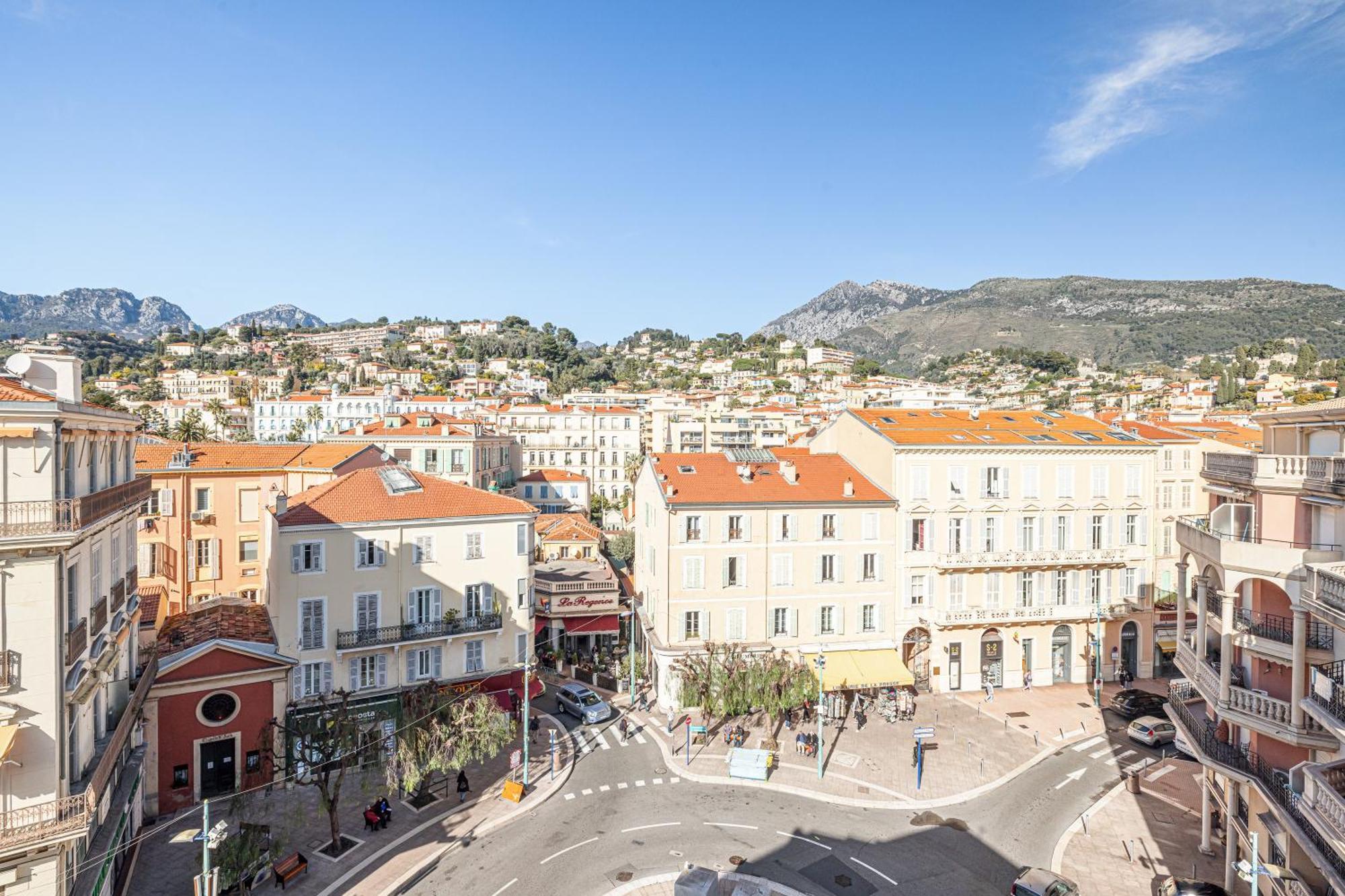 Victoria Bergamote Attic - Happy Rentals Menton Buitenkant foto