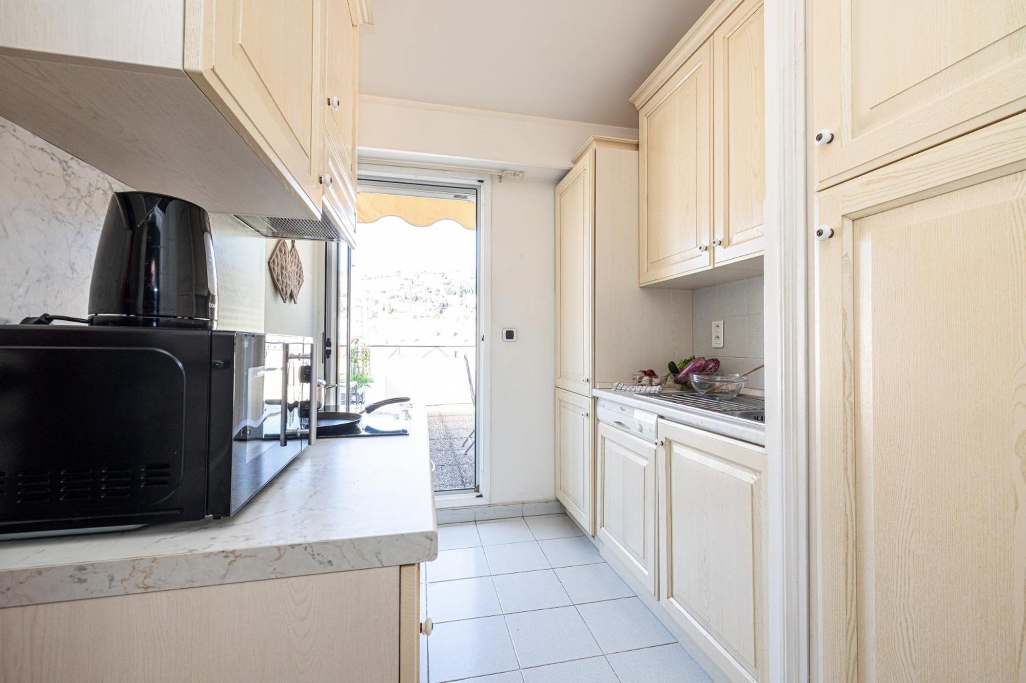 Victoria Bergamote Attic - Happy Rentals Menton Buitenkant foto